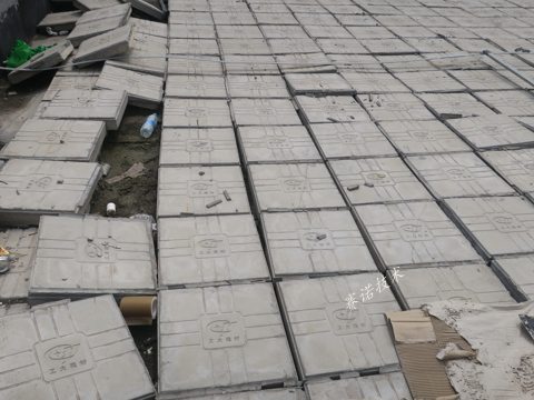 广场砖屋面漏水