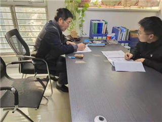 郑州赛诺建材有限公司与赤峰张总签订协议,达成战略合作 郑州赛诺建材有限公司与赤峰张总签订协议,达成战略合作